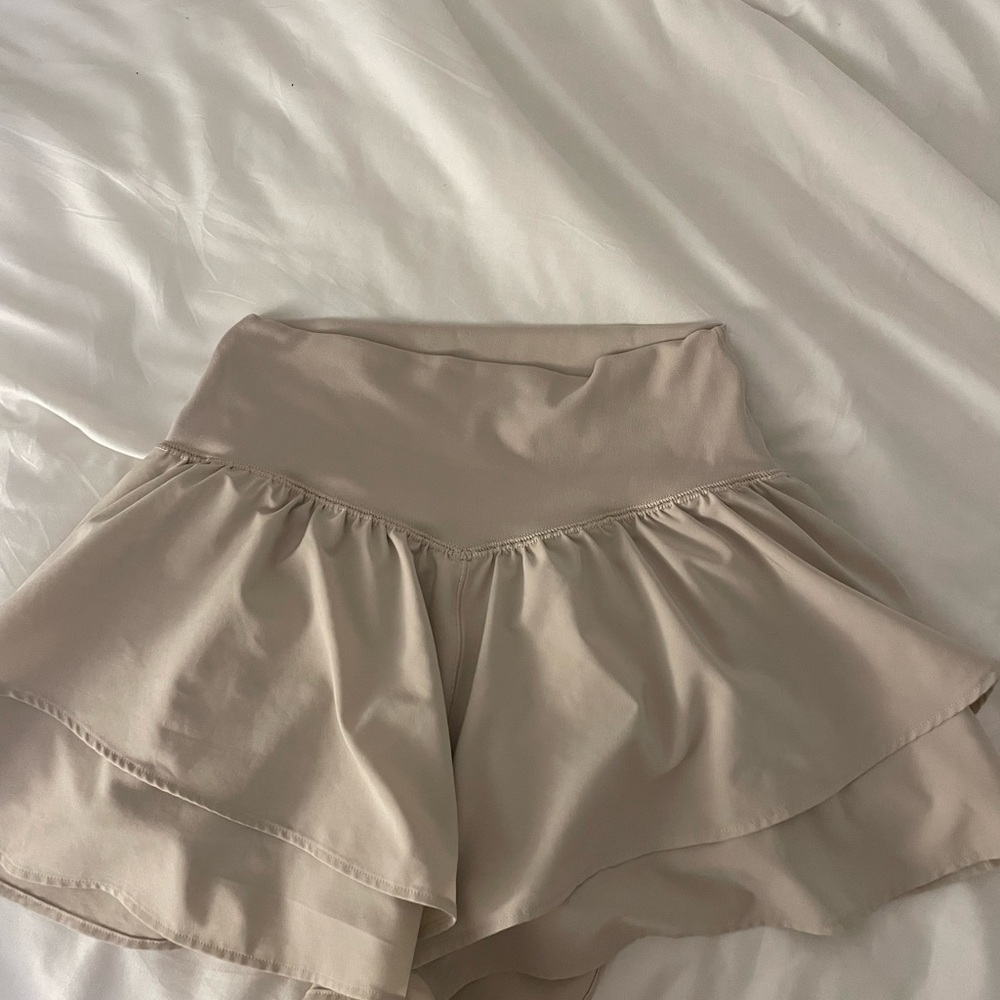 Aerie Cream Women's Athletic Shorts